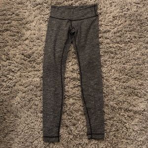 Lululemon grey leggings